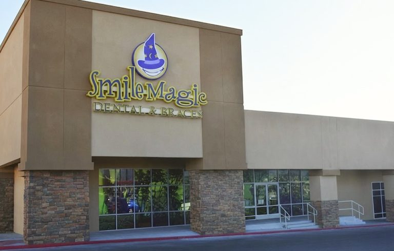 Smile Magic Family Dental storefront in Montana Avenue, El Paso